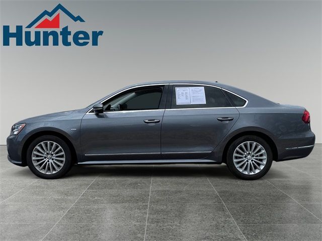 2017 Volkswagen Passat 1.8T SE