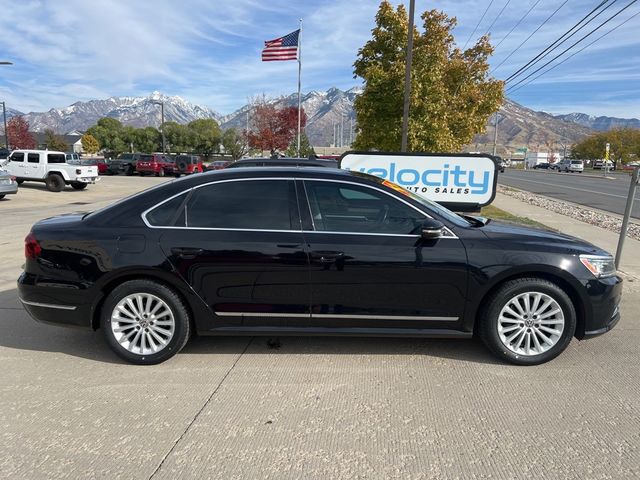 2017 Volkswagen Passat 1.8T SE