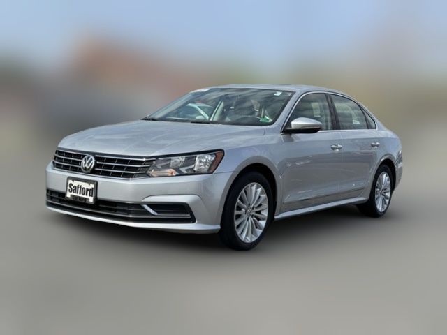 2017 Volkswagen Passat 1.8T SE
