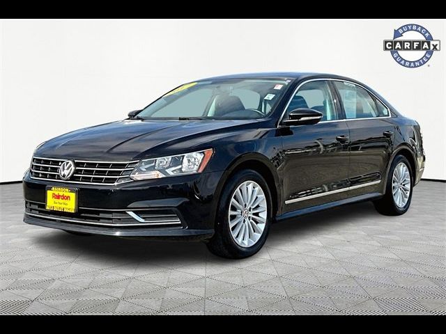 2017 Volkswagen Passat 1.8T SE