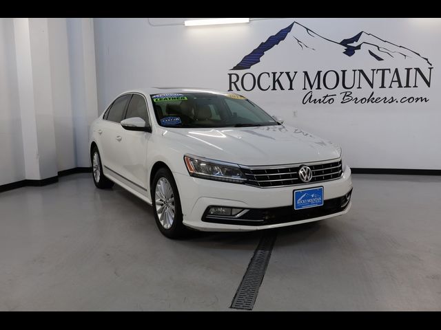 2017 Volkswagen Passat 1.8T SE