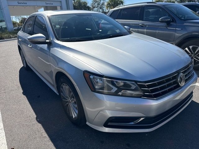 2017 Volkswagen Passat 1.8T SE