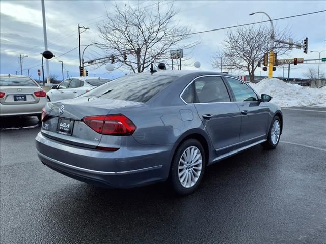 2017 Volkswagen Passat 1.8T SE