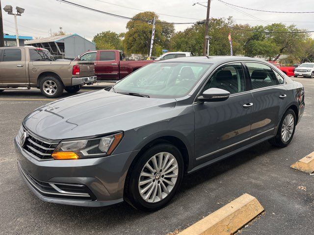 2017 Volkswagen Passat 1.8T SE