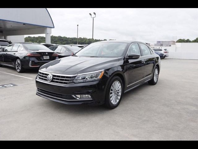 2017 Volkswagen Passat 1.8T SE