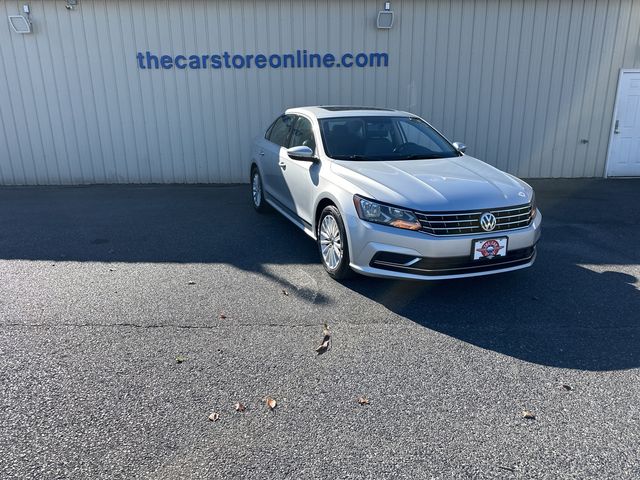 2017 Volkswagen Passat 1.8T SE