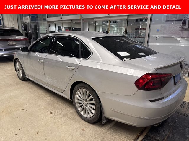 2017 Volkswagen Passat 1.8T SE