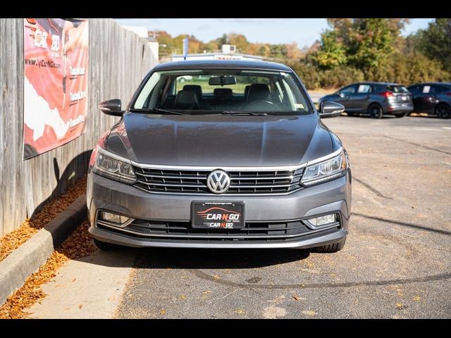 2017 Volkswagen Passat 1.8T SE