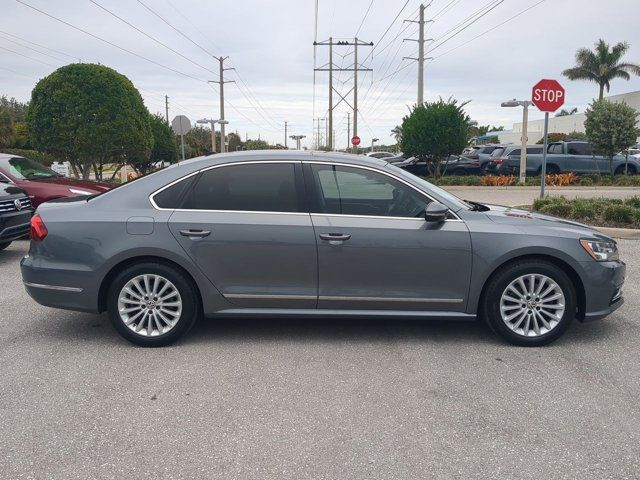 2017 Volkswagen Passat 1.8T SE