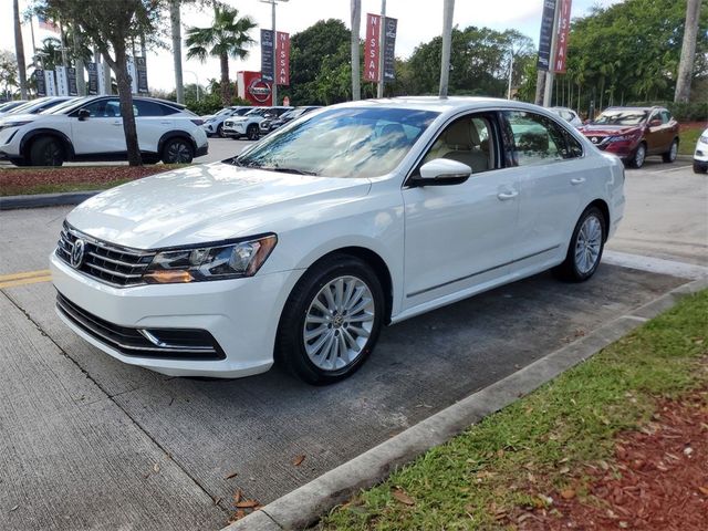 2017 Volkswagen Passat 1.8T SE