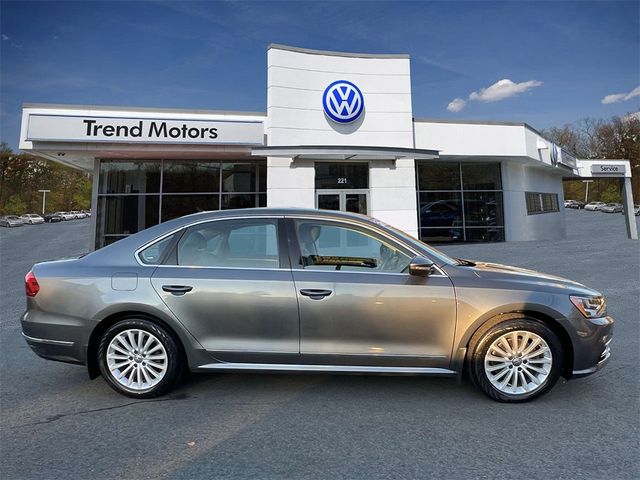 2017 Volkswagen Passat 1.8T SE