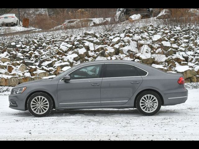 2017 Volkswagen Passat 1.8T SE