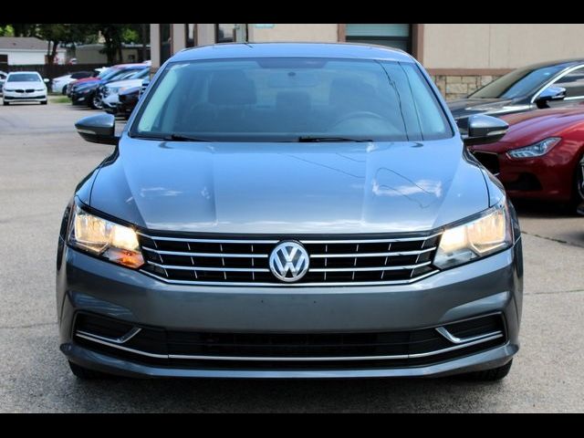2017 Volkswagen Passat 1.8T SE