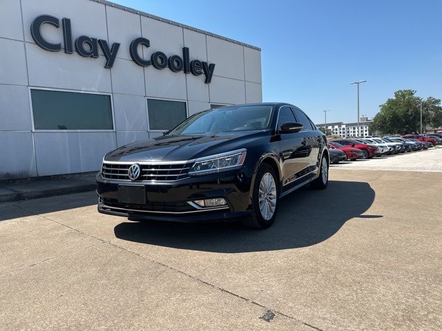 2017 Volkswagen Passat 1.8T SE