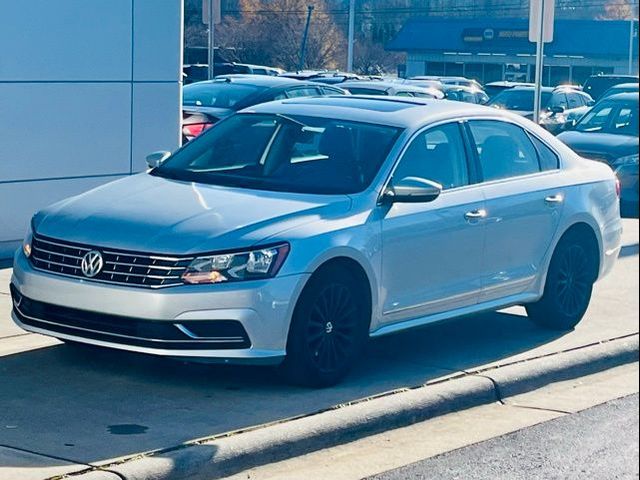 2017 Volkswagen Passat 1.8T SE