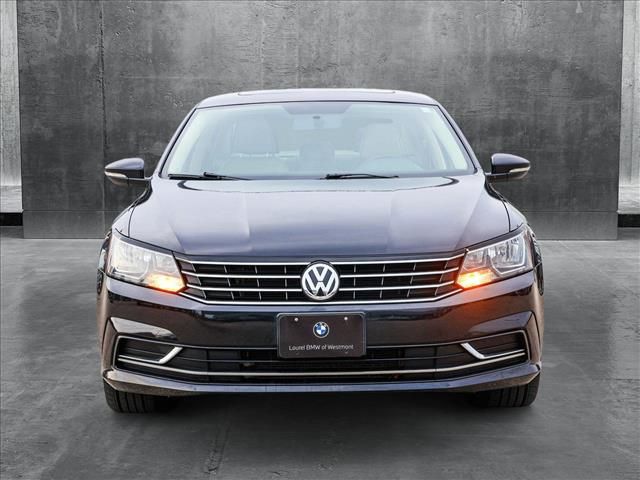 2017 Volkswagen Passat 1.8T SE