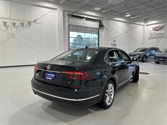 2017 Volkswagen Passat 1.8T SE Technology