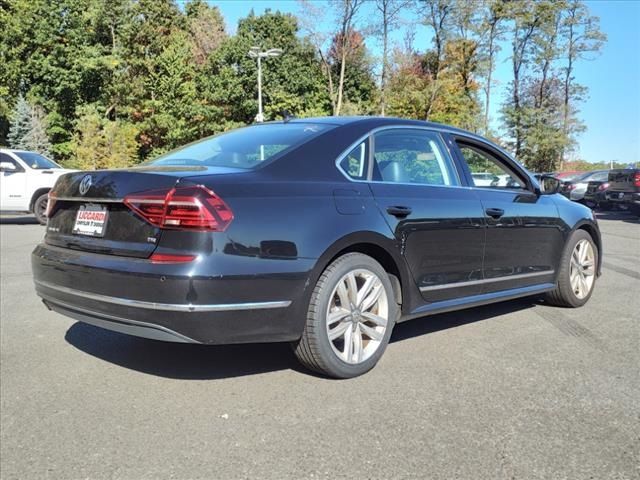 2017 Volkswagen Passat 1.8T SE Technology