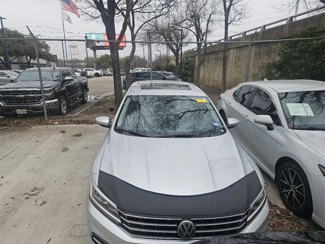 2017 Volkswagen Passat 1.8T SE Technology