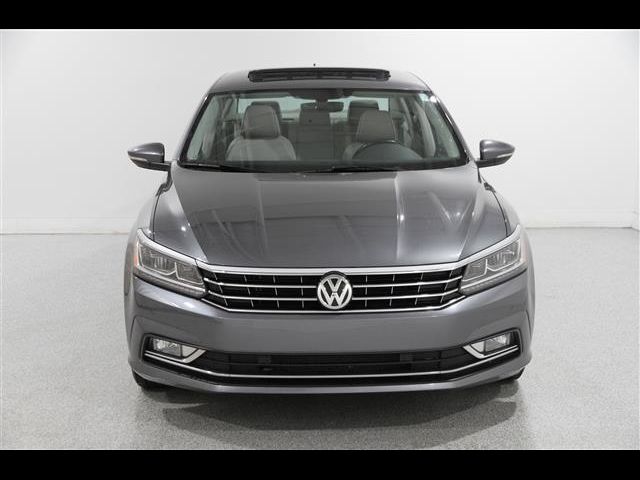 2017 Volkswagen Passat 1.8T SE Technology