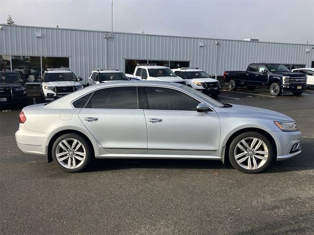 2017 Volkswagen Passat 1.8T SE Technology