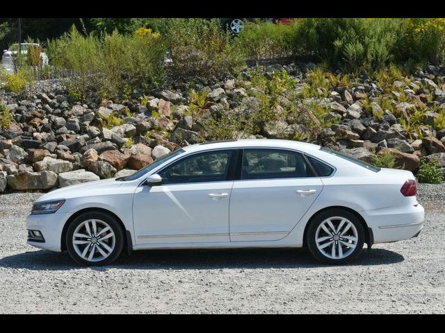 2017 Volkswagen Passat 1.8T SE Technology