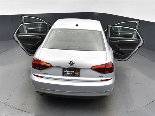 2017 Volkswagen Passat 1.8T SE Technology