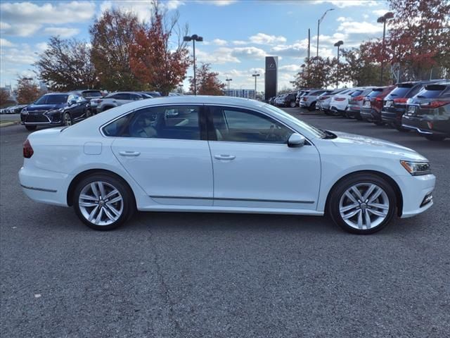 2017 Volkswagen Passat 1.8T SE Technology