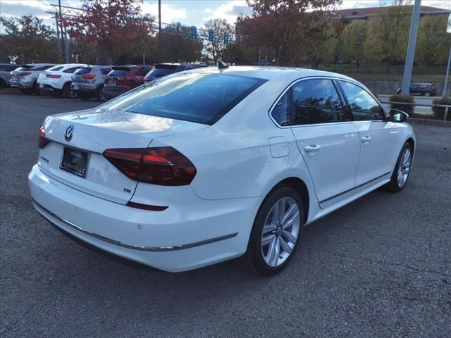 2017 Volkswagen Passat 1.8T SE Technology