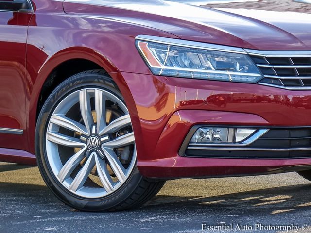 2017 Volkswagen Passat 1.8T SE Technology