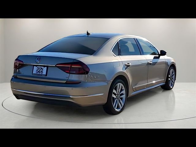 2017 Volkswagen Passat 1.8T SE Technology