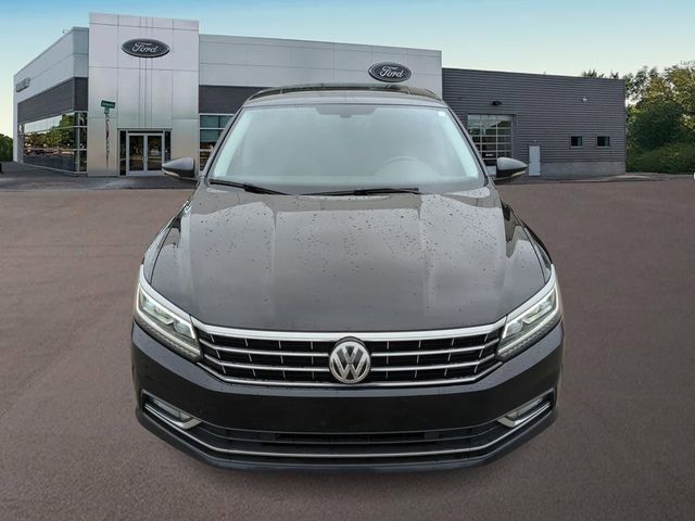 2017 Volkswagen Passat 1.8T SE Technology