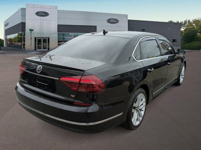 2017 Volkswagen Passat 1.8T SE Technology