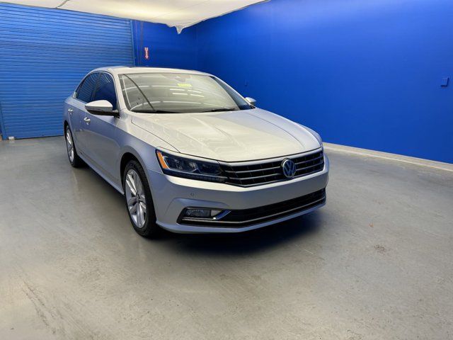 2017 Volkswagen Passat 1.8T SEL Premium