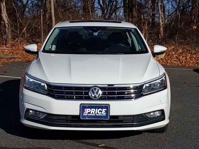 2017 Volkswagen Passat 1.8T SEL Premium