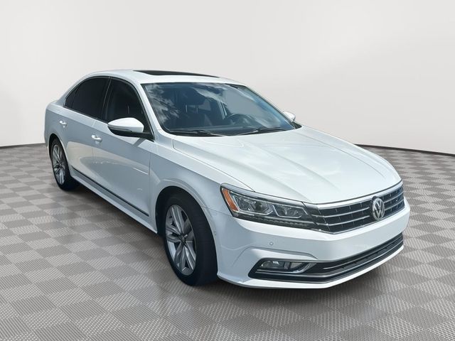 2017 Volkswagen Passat 1.8T SEL Premium