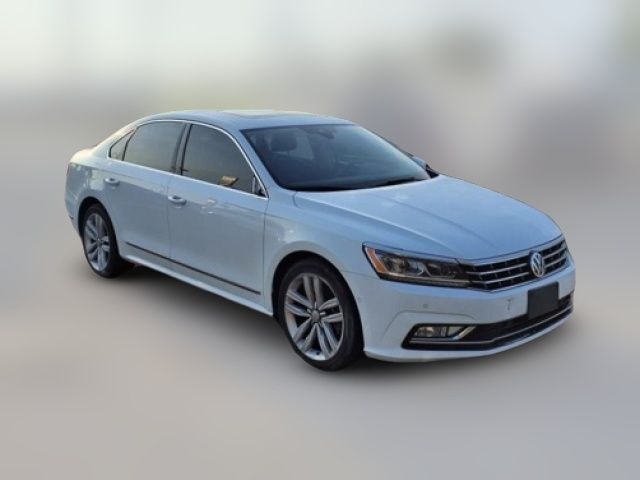 2017 Volkswagen Passat 1.8T SEL Premium