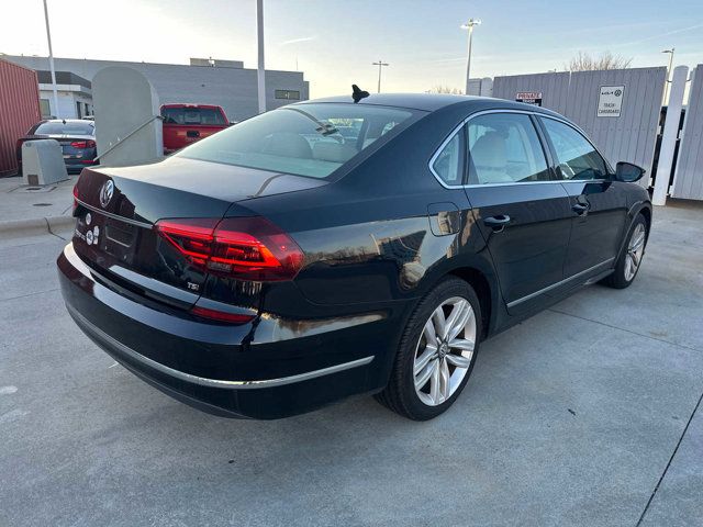 2017 Volkswagen Passat 1.8T SEL Premium