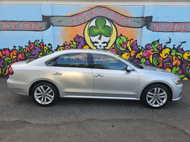 2017 Volkswagen Passat 1.8T SEL Premium