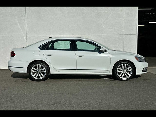 2017 Volkswagen Passat 1.8T SE Technology