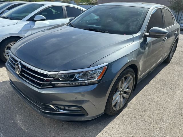 2017 Volkswagen Passat 1.8T SE Technology