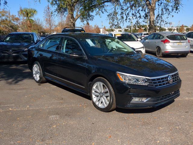 2017 Volkswagen Passat 1.8T SE Technology