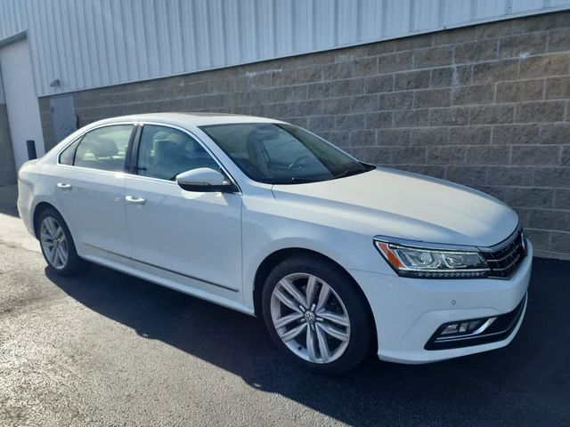 2017 Volkswagen Passat 1.8T SE Technology