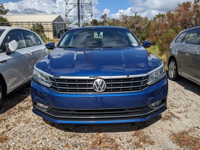 2017 Volkswagen Passat 1.8T SE Technology