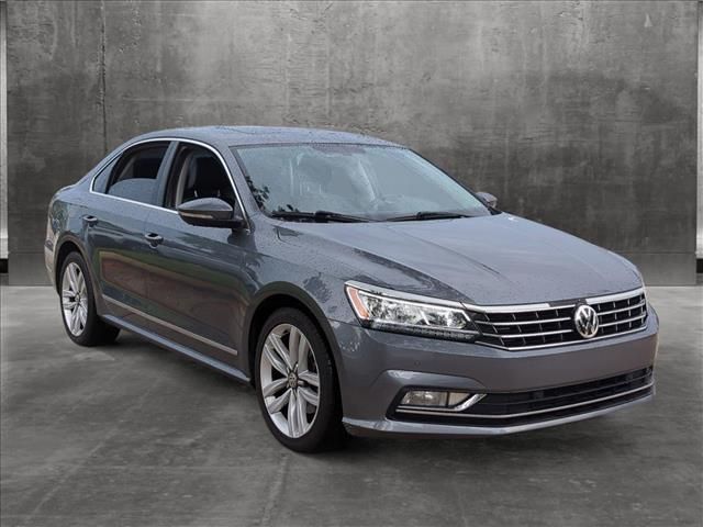 2017 Volkswagen Passat 1.8T SE Technology