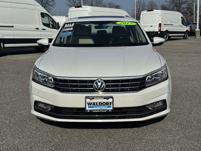 2017 Volkswagen Passat 1.8T SE Technology