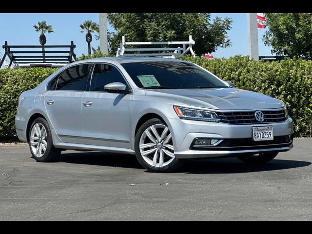 2017 Volkswagen Passat 1.8T SE Technology