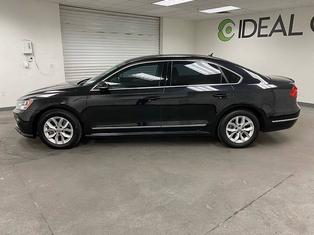 2017 Volkswagen Passat 1.8T S