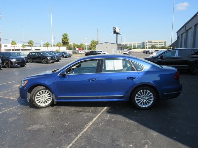 2017 Volkswagen Passat 1.8T SE