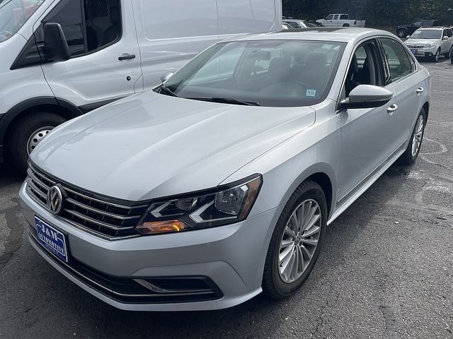 2017 Volkswagen Passat 1.8T SE